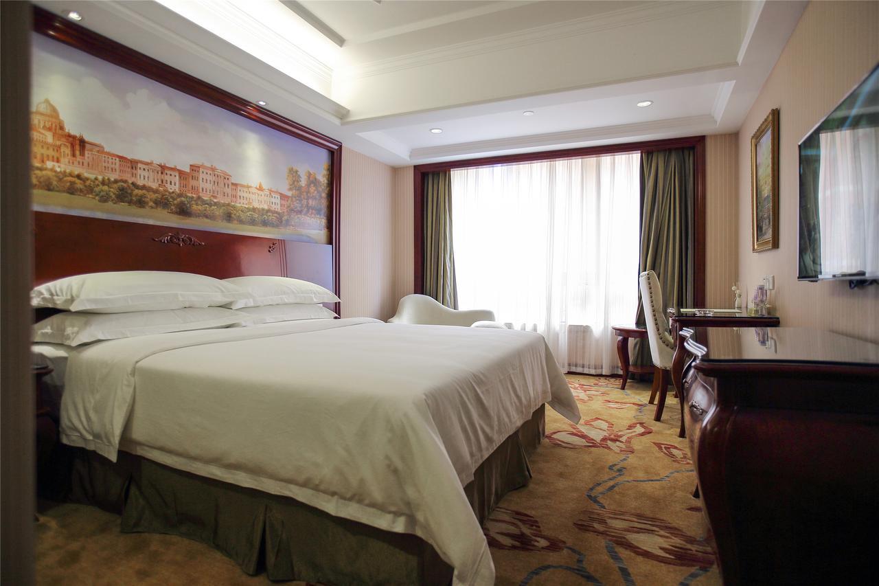 Vienna Hotel - Da Ju Yuan Branch Шеньчжень Екстер'єр фото