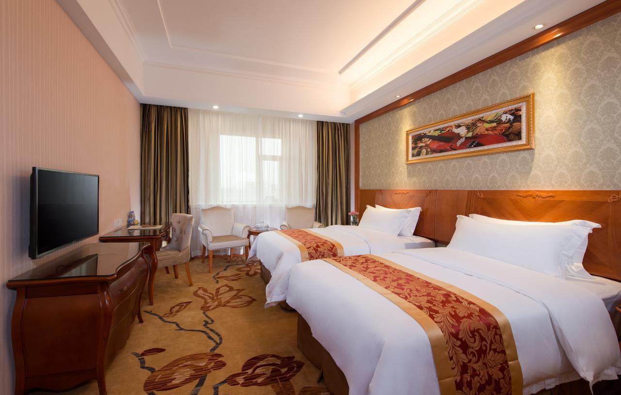 Vienna Hotel - Da Ju Yuan Branch Шеньчжень Екстер'єр фото