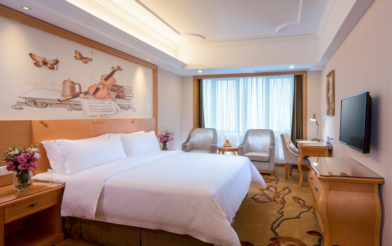 Vienna Hotel - Da Ju Yuan Branch Шеньчжень Екстер'єр фото